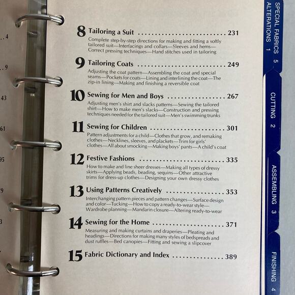 VTG Better Homes & Gardens Sewing Book - Picture 6 of 6